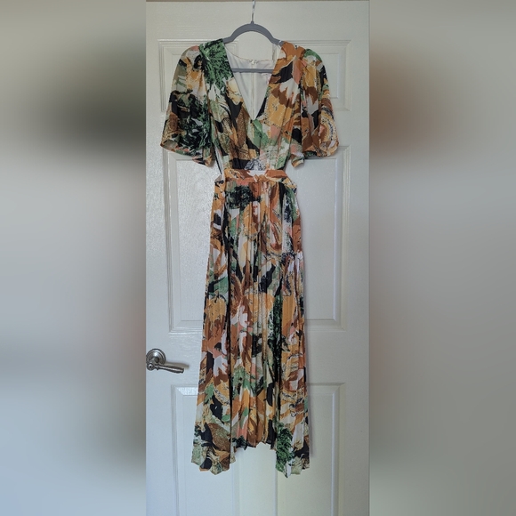 Flying Tomato Dresses & Skirts - Flying Tomato Green and Orange Maxi Dress